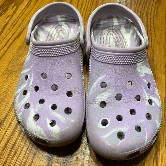 Crocs purple marbled clogs-women’s size 8 - Picture 7 of 9